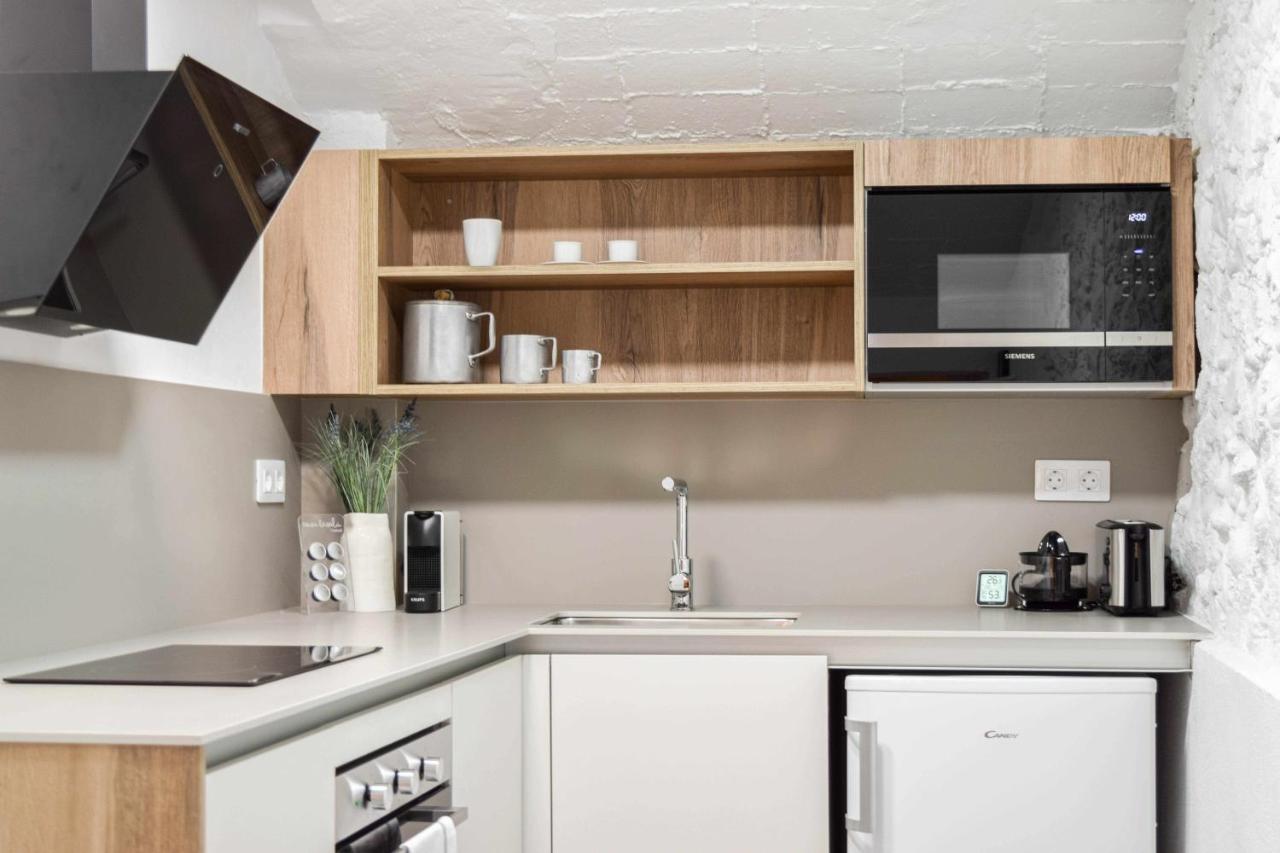 Casa Besalu Estudio En El Centro Del Pueblo エクステリア 写真