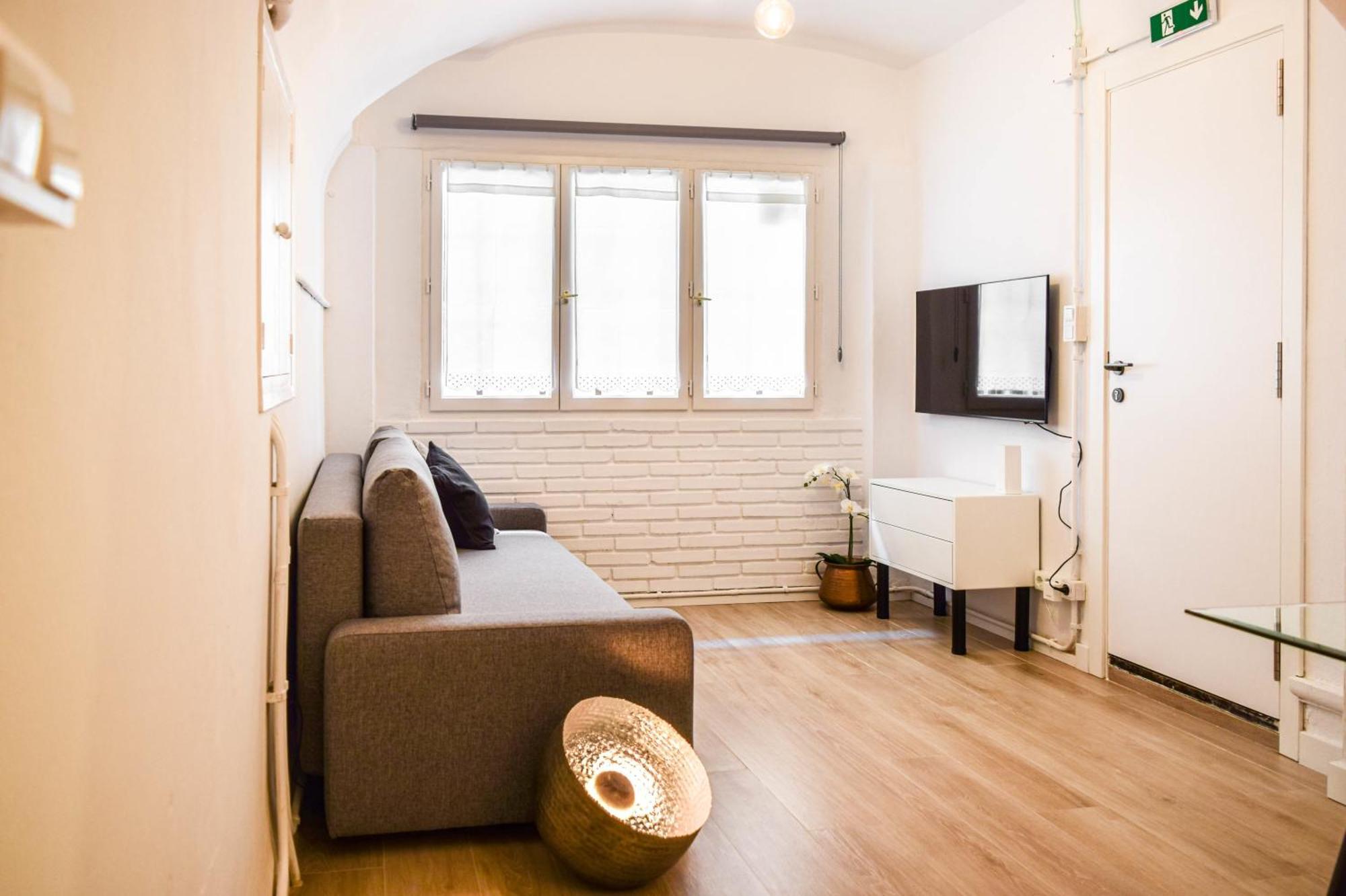 Casa Besalu Estudio En El Centro Del Pueblo エクステリア 写真