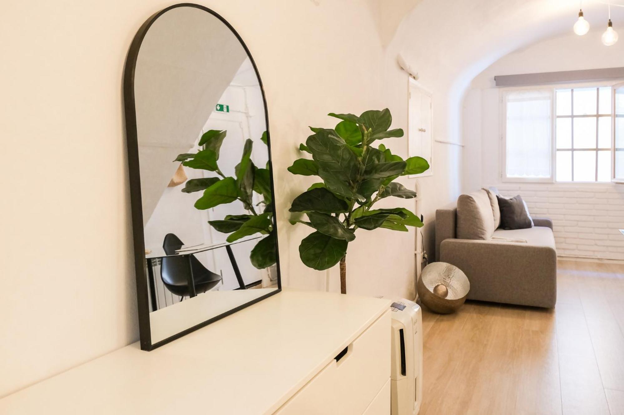 Casa Besalu Estudio En El Centro Del Pueblo エクステリア 写真