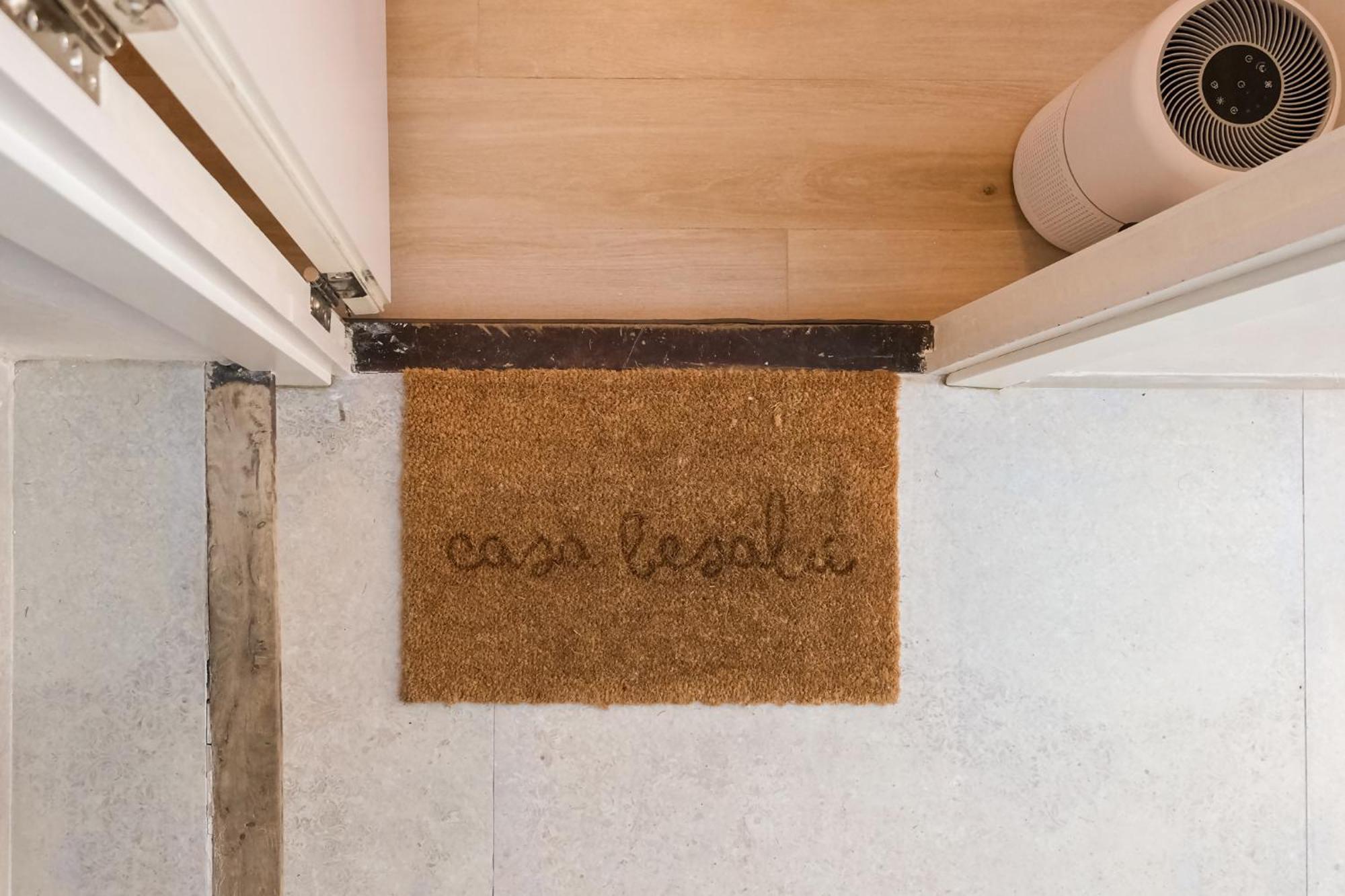 Casa Besalu Estudio En El Centro Del Pueblo エクステリア 写真